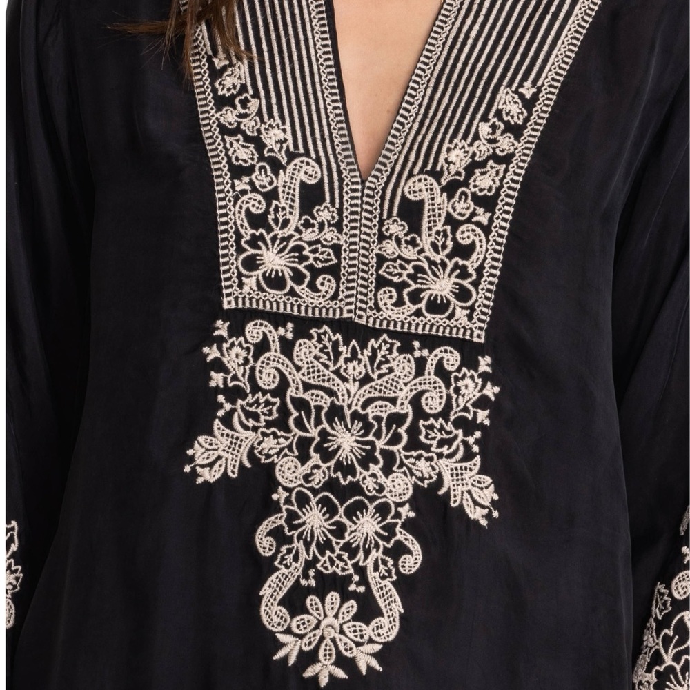 Johnny Was Biya heavily embroidered Tempest blouse NWT - Picture 8 of 13